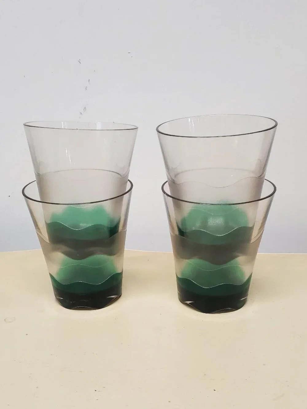 Tupperware Sheerly Elegant Acrylic Small 10 Oz Tumbler Drinking Glasses Set of 4
